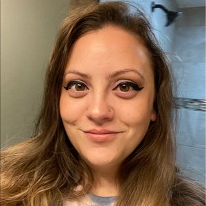 Meet your Posher, Shelby